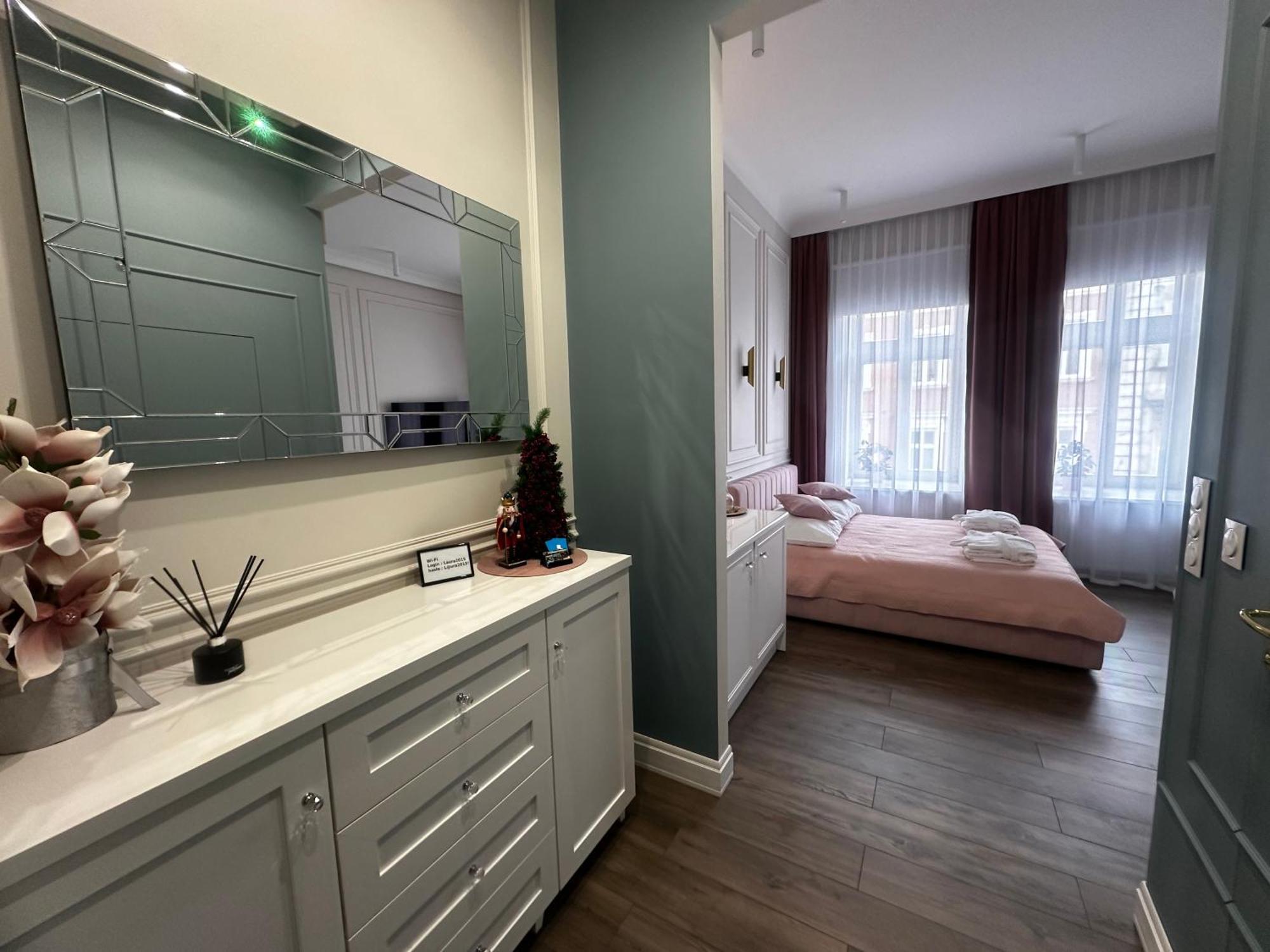 Apartament Glamour Prywatne Jacuzzi Starowislna Краков Экстерьер фото