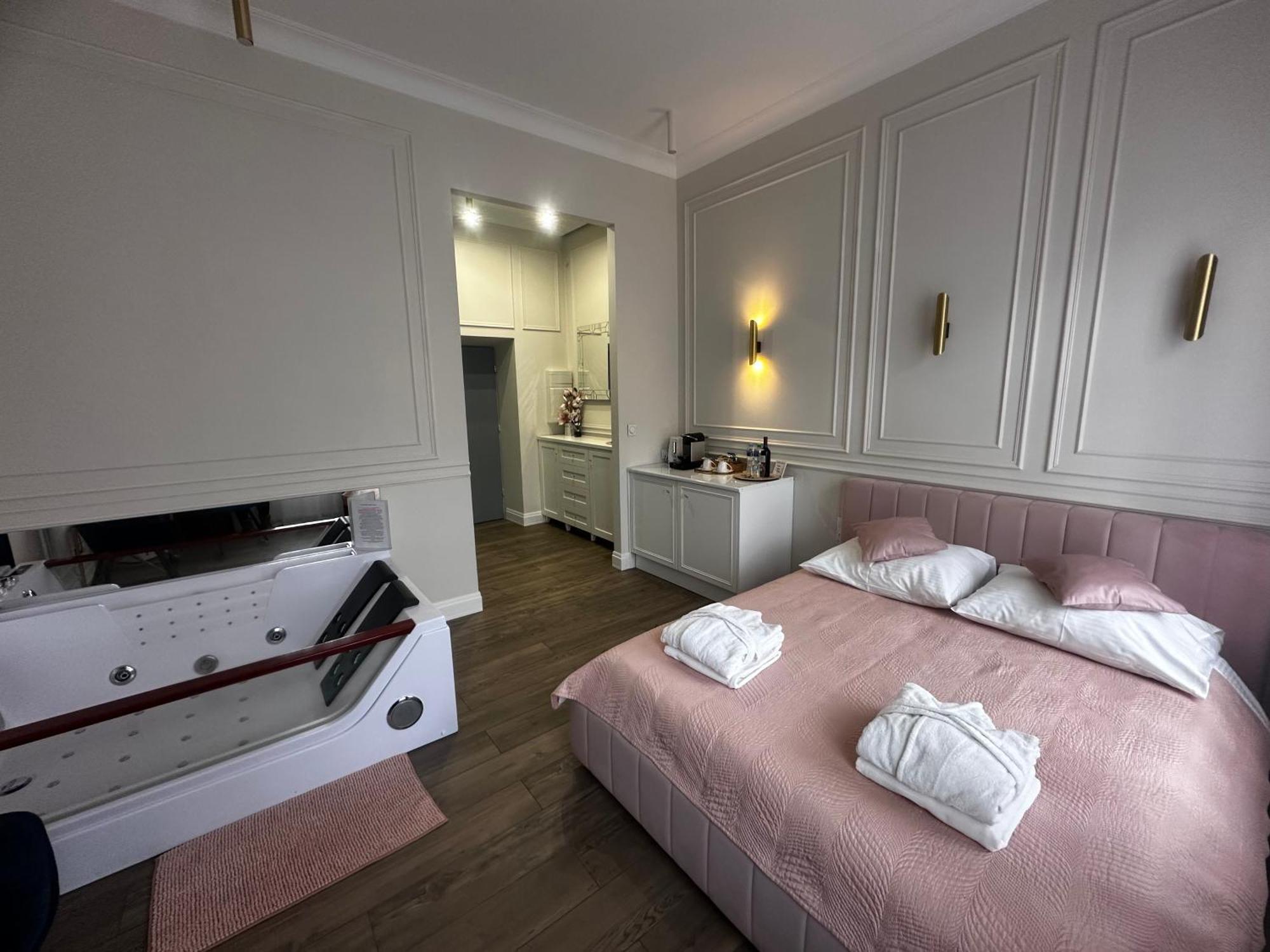 Apartament Glamour Prywatne Jacuzzi Starowislna Краков Экстерьер фото