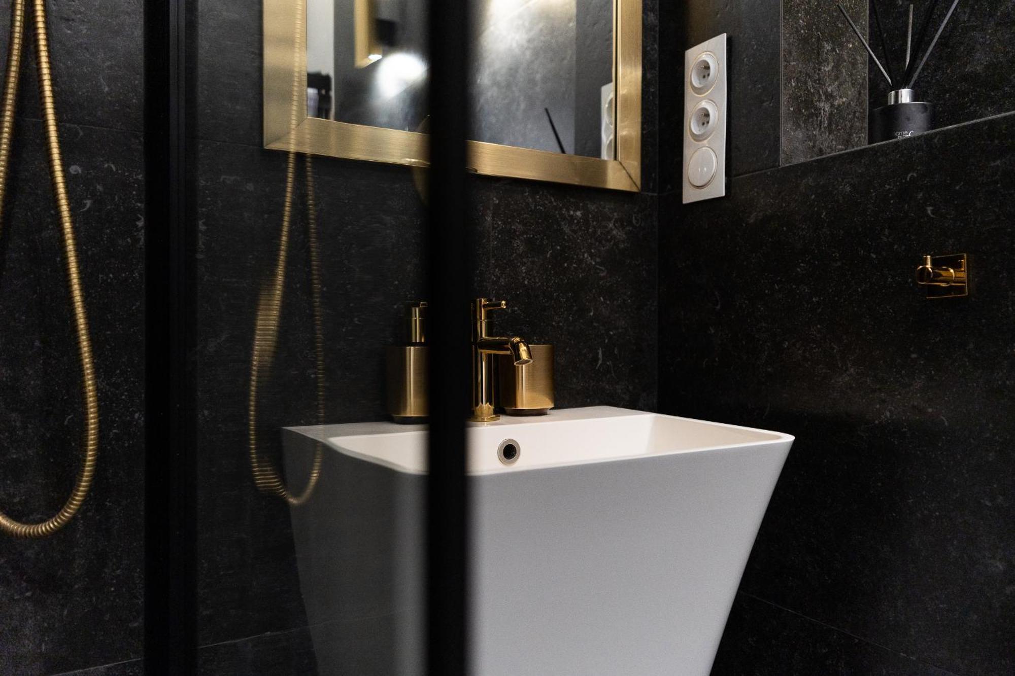 Apartament Glamour Prywatne Jacuzzi Starowislna Краков Экстерьер фото