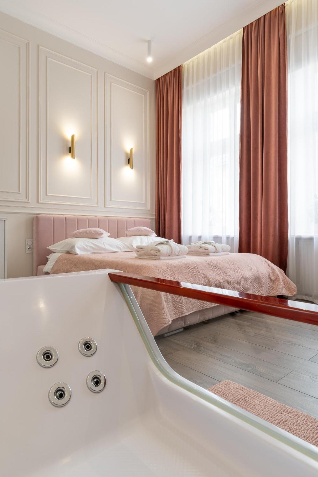 Apartament Glamour Prywatne Jacuzzi Starowislna Краков Экстерьер фото