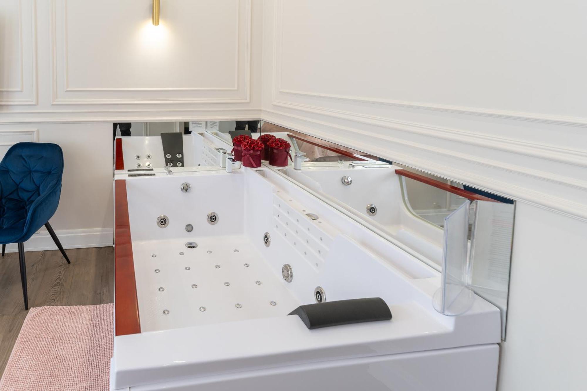 Apartament Glamour Prywatne Jacuzzi Starowislna Краков Экстерьер фото