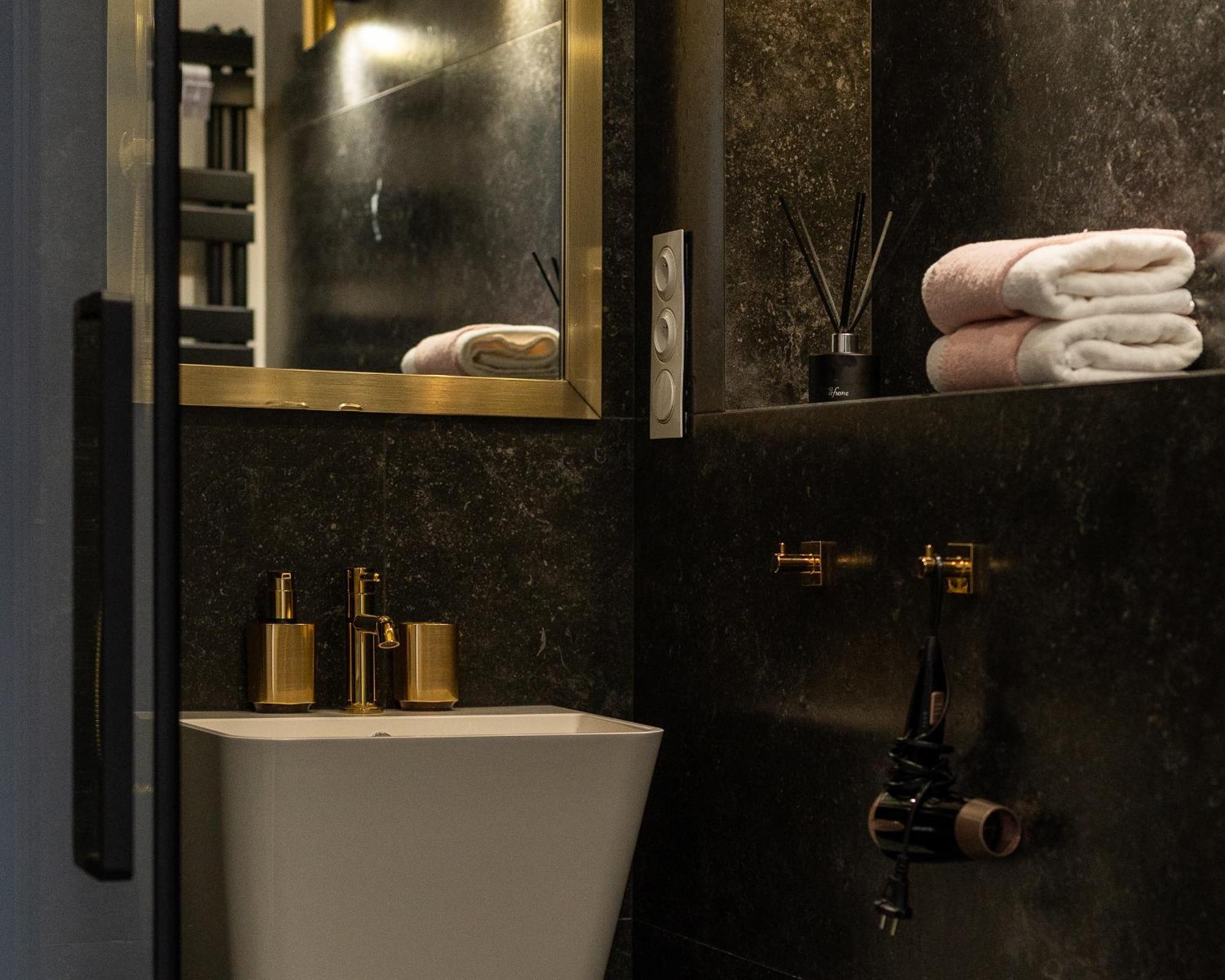 Apartament Glamour Prywatne Jacuzzi Starowislna Краков Экстерьер фото